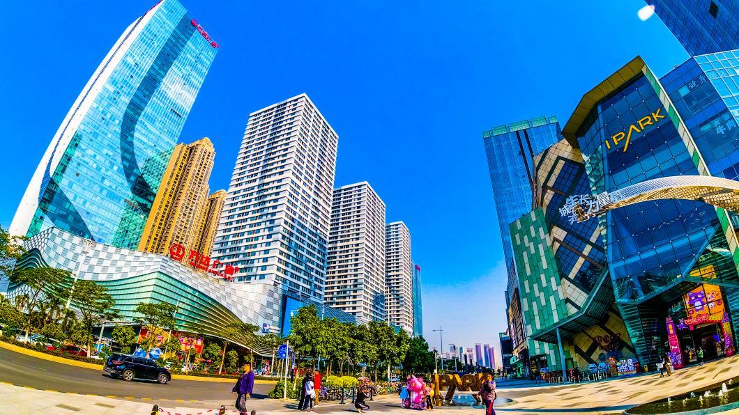 桂澜路千米商贸长廊一景。(桂城供图)