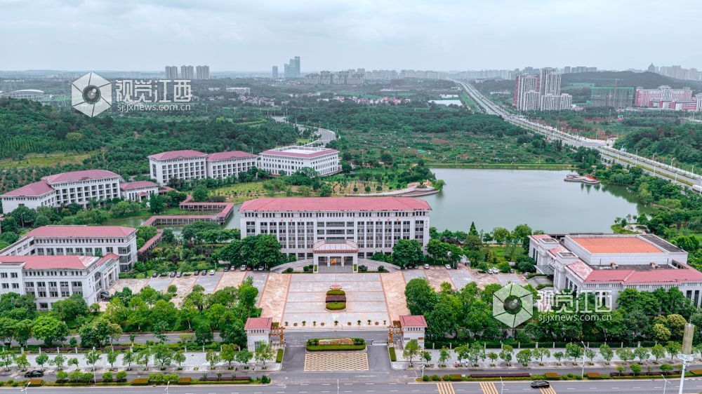 2026年6月10日，在江西省吉安市庐陵新区拍摄的画面。