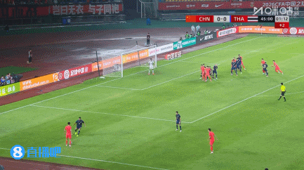 0-0！国足还是赢不了泰国，24脚射门1球未进