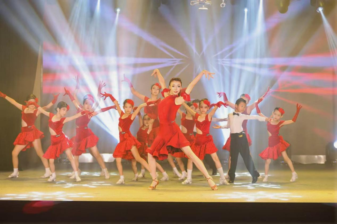 四秩深耕，“活”力全开！南油小学走出五育融合特色路