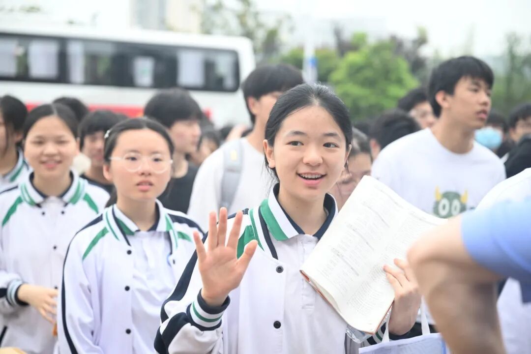 de5d58179334d8d5c9f81b7b51613d8c.jpg