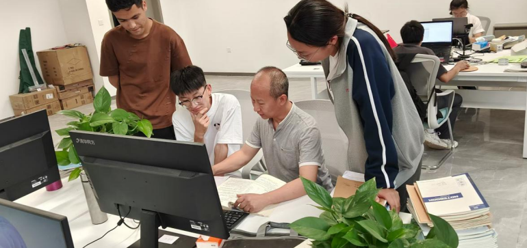 情洒天山育桃李 江西新能源科技职业学院三位教师援疆支教