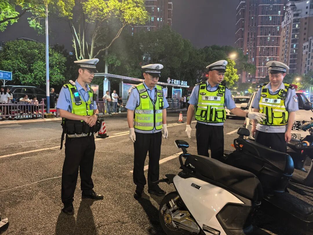 一大队9.jpg