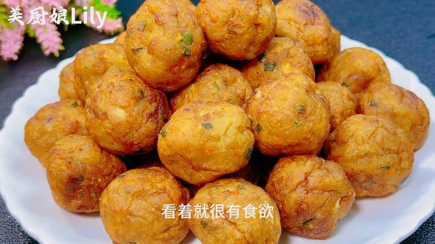 3天不吃就馋这盘茄子，不用炒不用煮，外酥里嫩，太好吃了