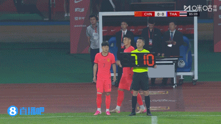 0-0！国足还是赢不了泰国，24脚射门1球未进