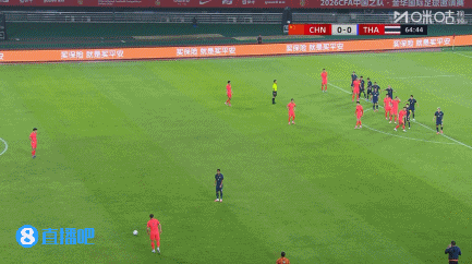0-0！国足还是赢不了泰国，24脚射门1球未进