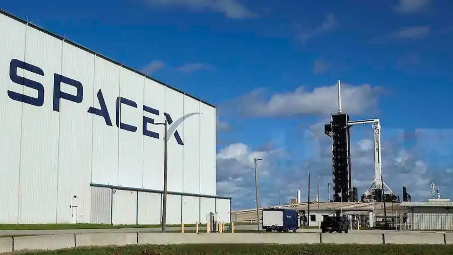 SpaceX上市4400员工将成名百万富翁，连食堂员工都财富自由了