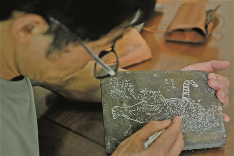栩栩如生的雕刻作品。