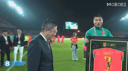 0-0！国足还是赢不了泰国，24脚射门1球未进