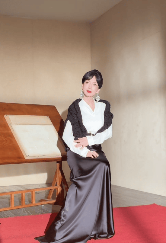赵雅芝不愧是“不老女神”，状态超好。