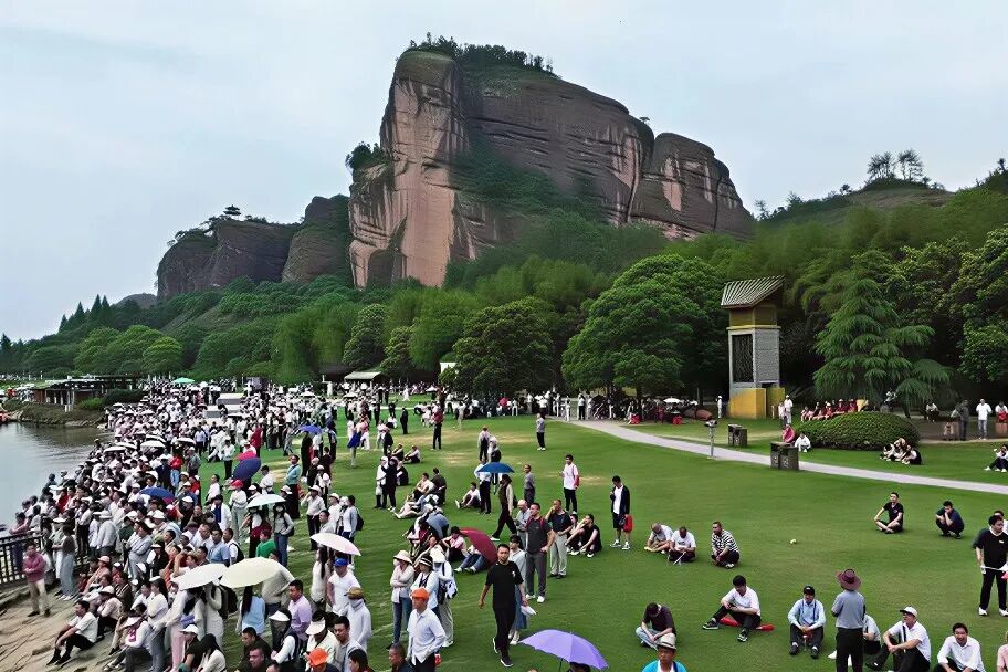 端午假期首日，鹰潭文旅市场“热”力全开