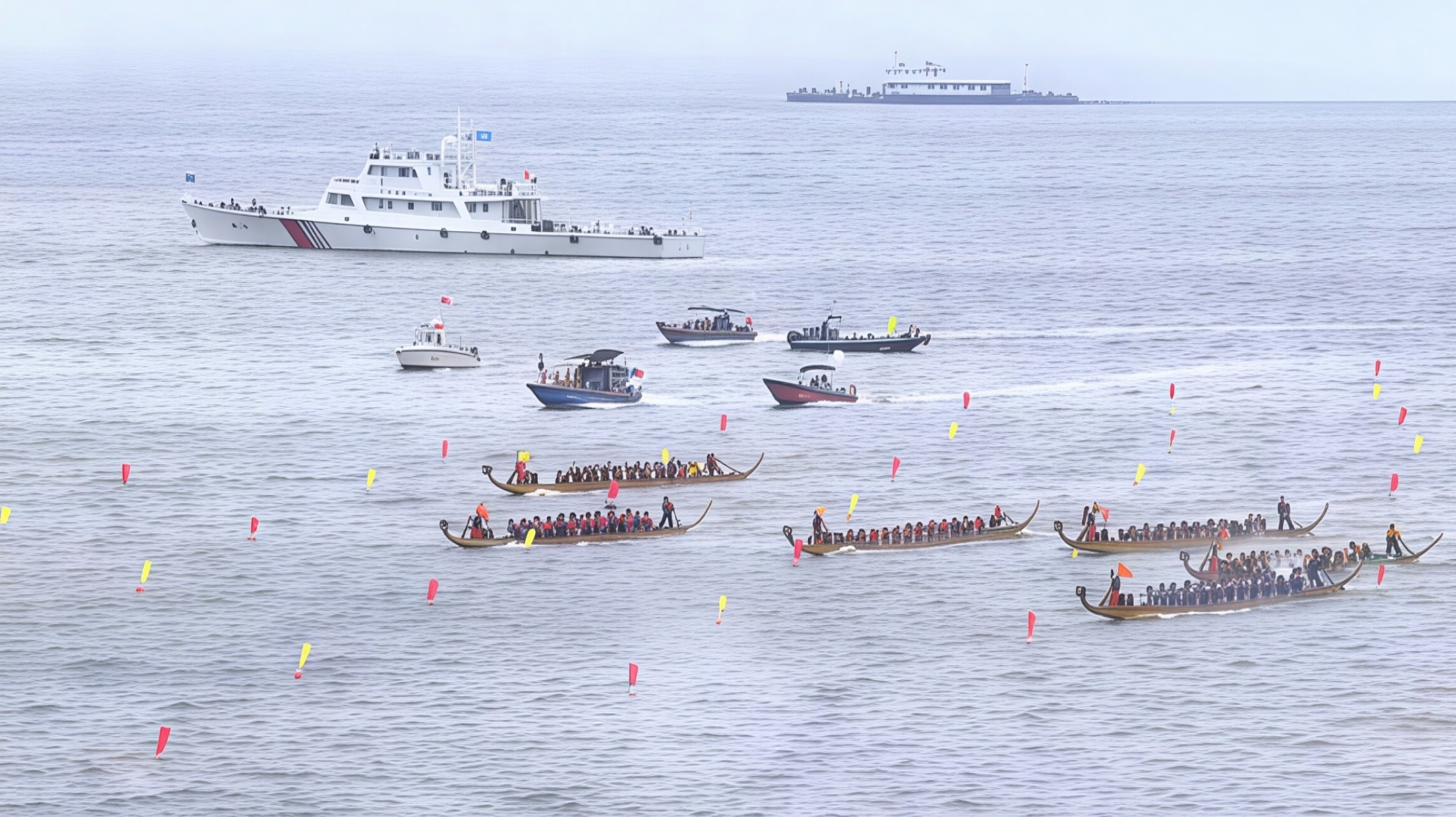 端午龙舟闹海湾 海事守护保平安! 南澳海上龙舟赛圆满落幕