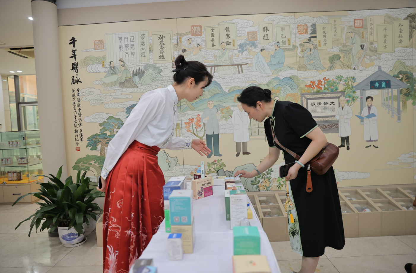 为市民定制个性化养生方案，冬病夏治正当时！2026年江苏省中医院三伏调理季正式开启