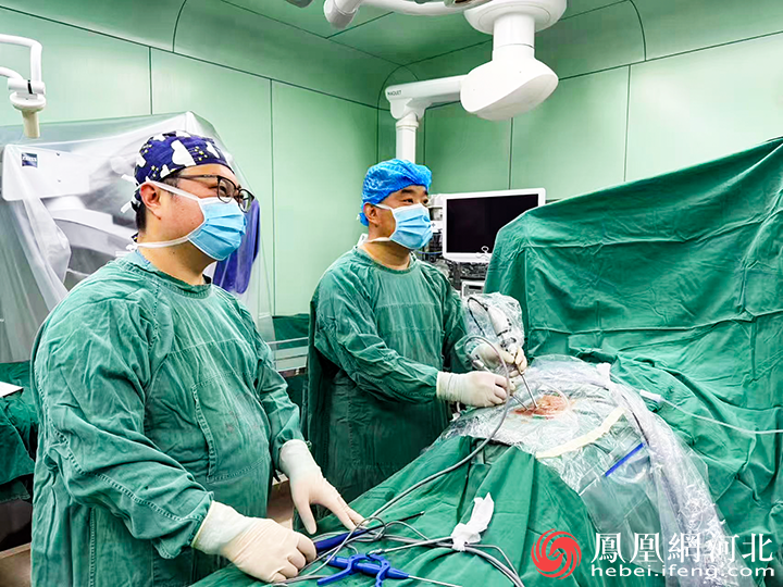 秦皇大中医丨康新建：做一名“踏实”的骨科医生