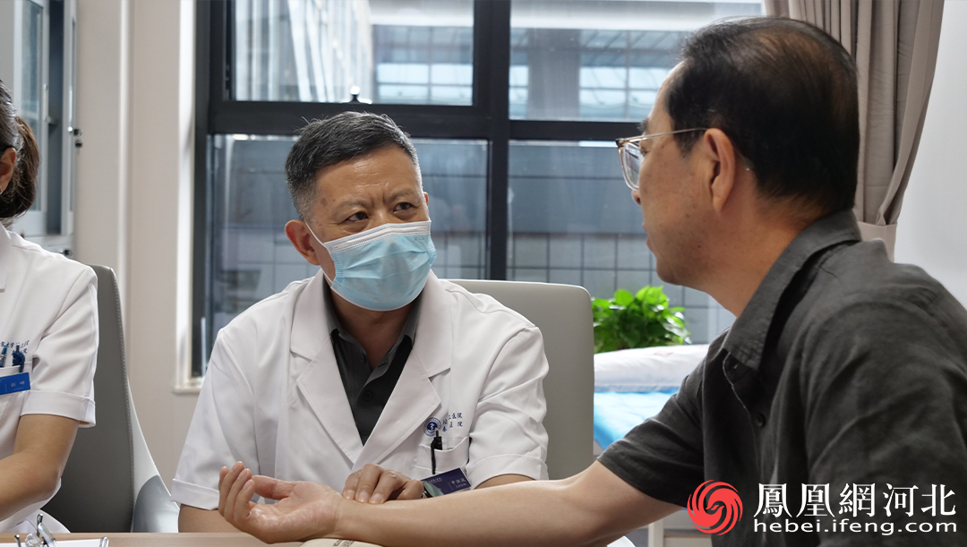 北医三院秦皇岛医院举办大型义诊活动
