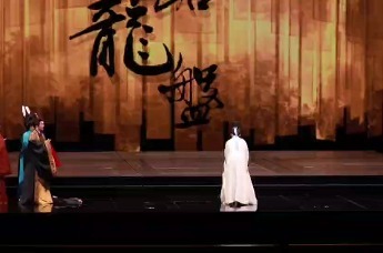 越剧《虎踞龙盘》首演！28岁的诸葛亮照亮南京