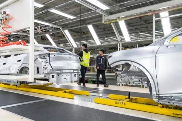 裁掉5万人,救得了当年“神车”吗?
