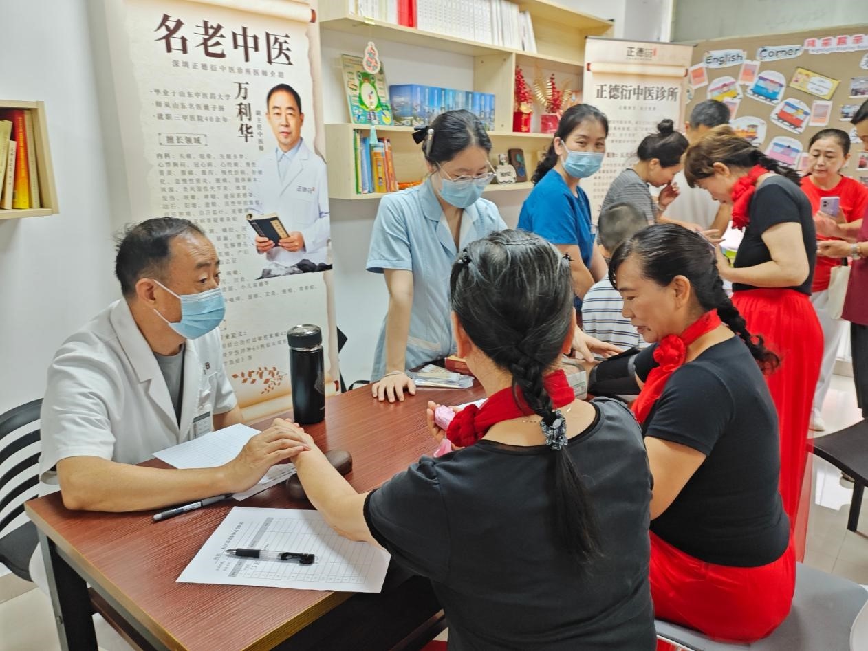 粽香迎端午 邻里共安康——梅都社区开展“粽情端午，幸福梅都”欢乐邻里节活动