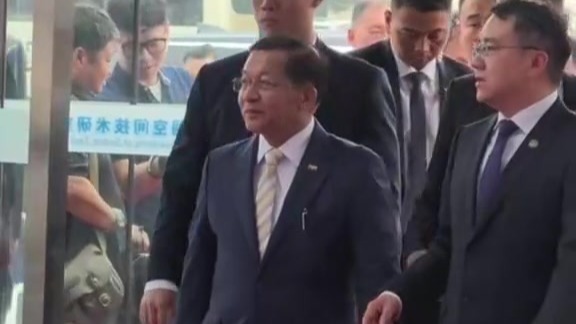 缅甸总统参访中国航天科技集团