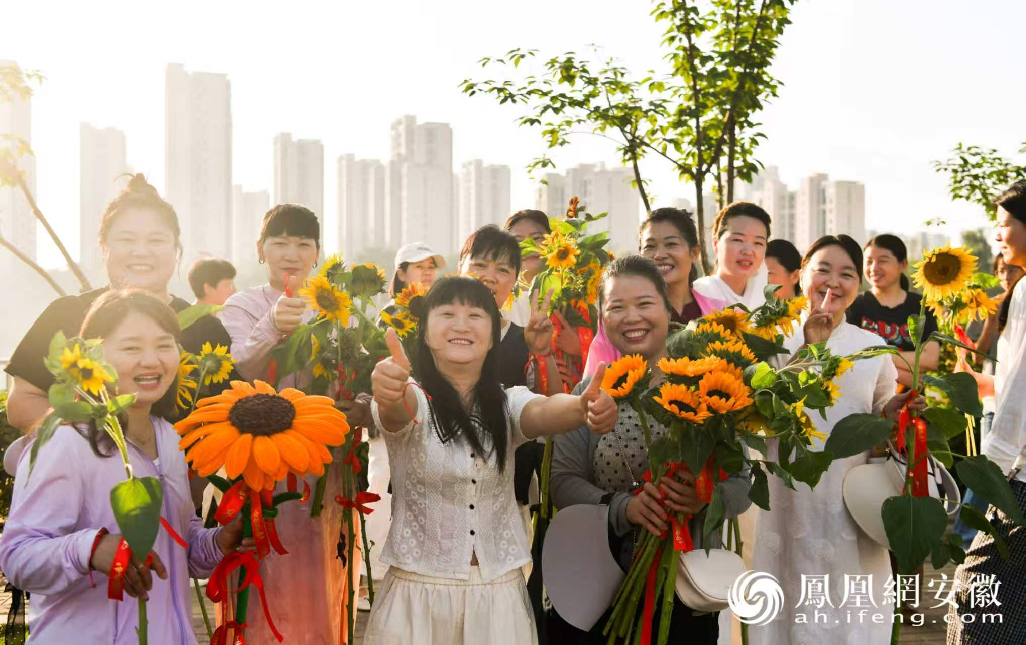 阜阳：师生和家长助力中考