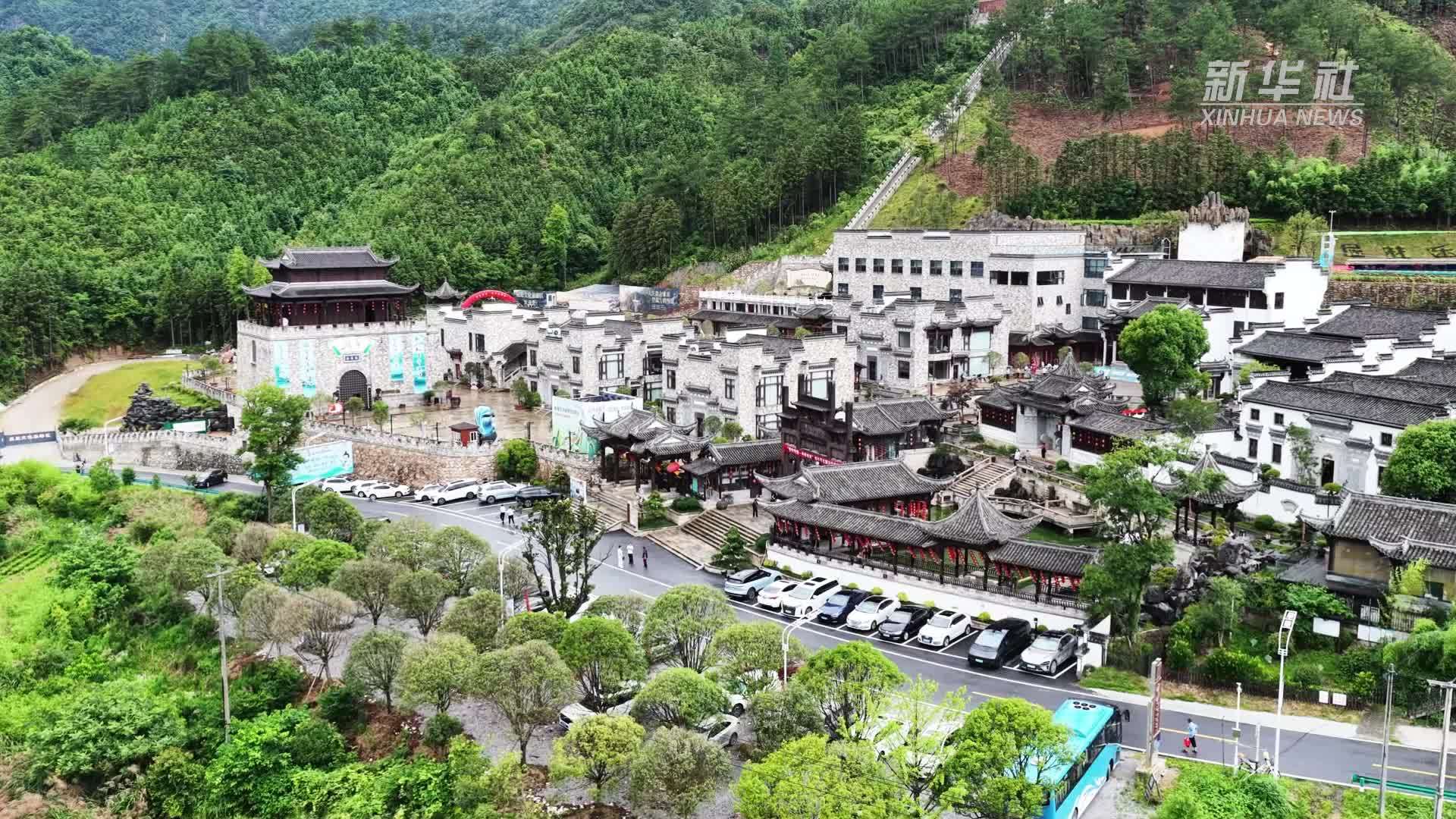 安徽池州：屈原文化旅游区里过端午