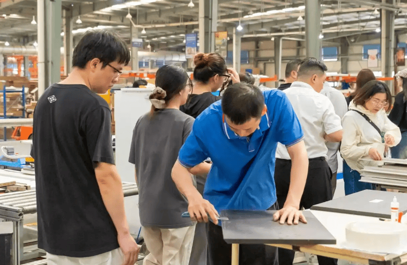 PAITOM潘通工厂材料生产过程
