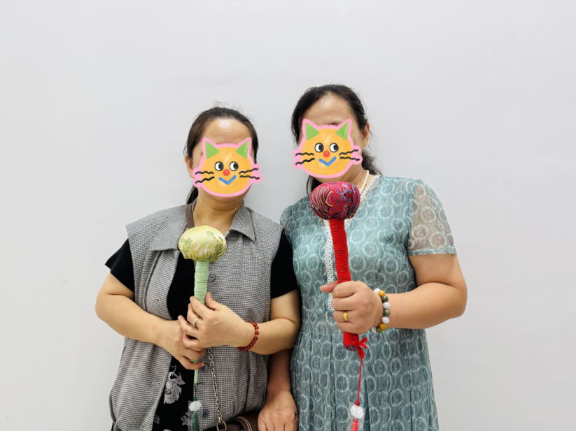 锤出健康,敲开心扉—— 固兴社区开展艾草锤手工精神康复活动