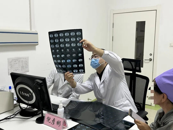 智塑未来, 三支部联建送医宁夏&middot;筑牢吴忠肝病新防线