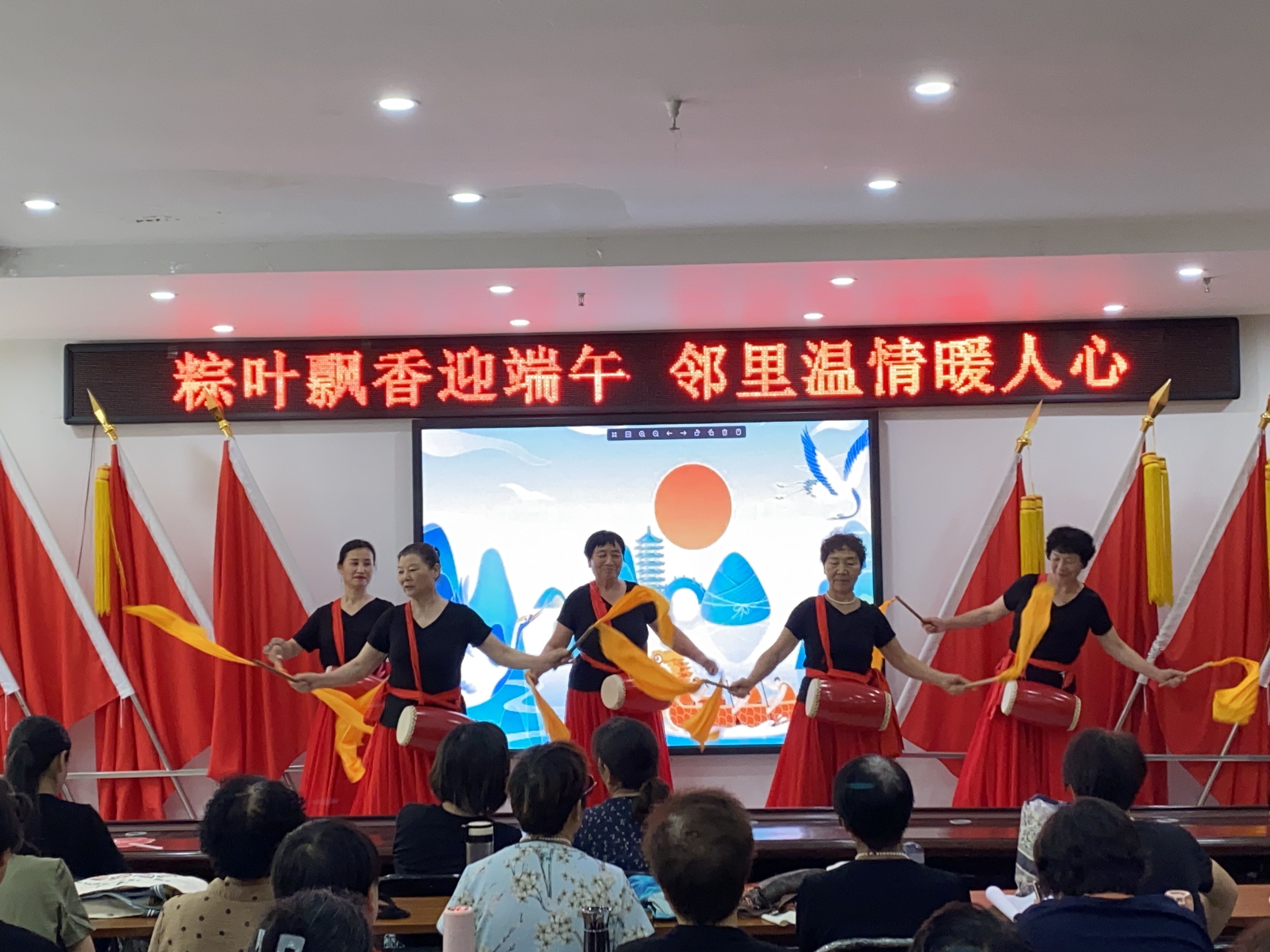 锦绣家园社区:粽叶飘香迎端午 邻里温情暖人心