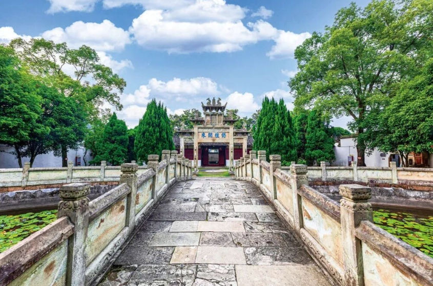鹅湖书院。
