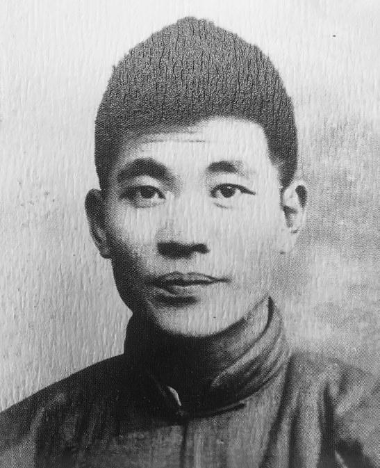钱崝泉