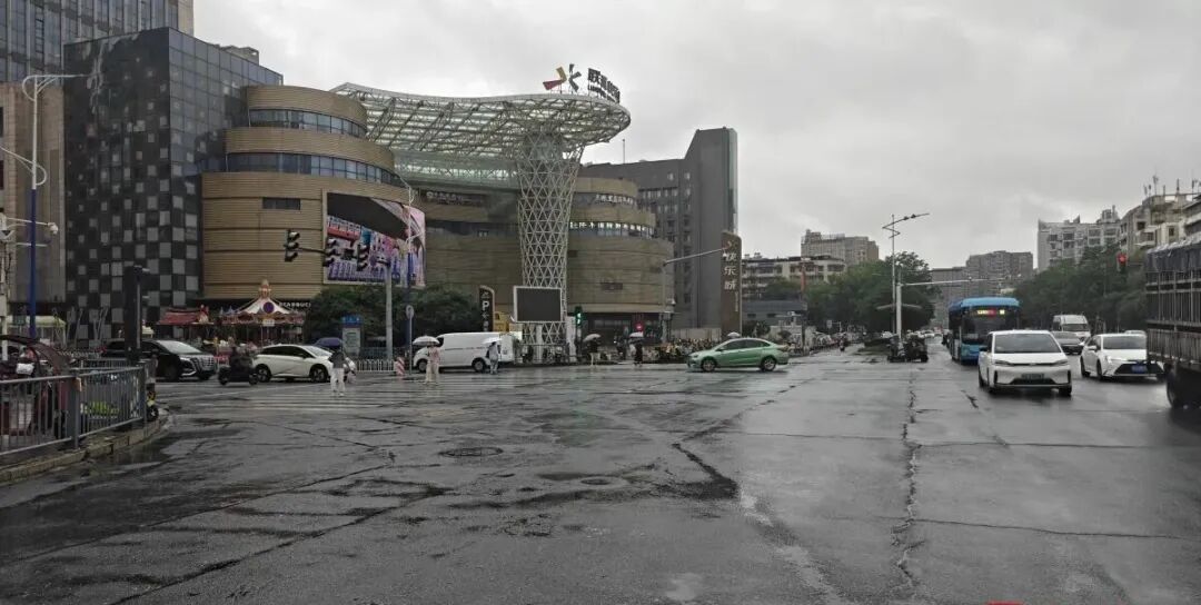 九江遭遇持续强降雨天气!风雨里看见最暖九江力量(图9)