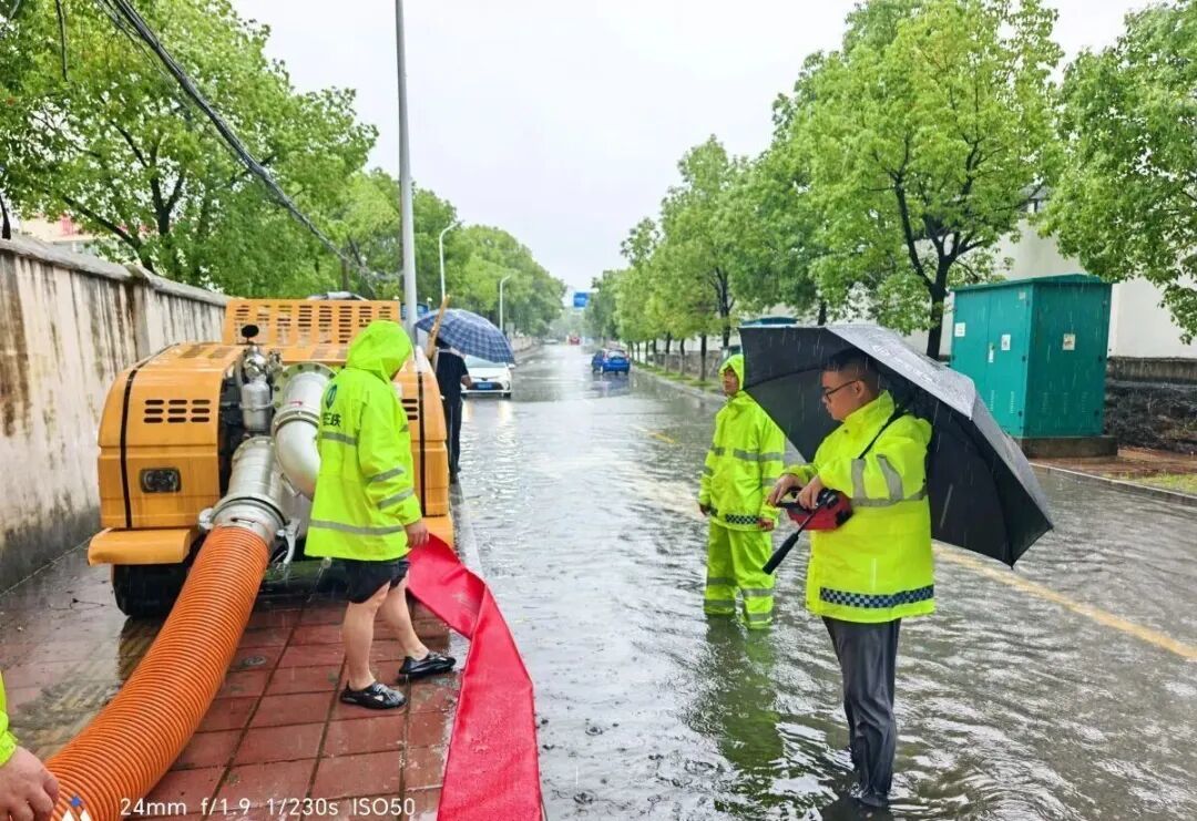 九江遭遇持续强降雨天气!风雨里看见最暖九江力量(图7)