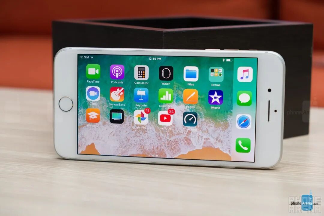 扒遍了iOS 27后,我发现折叠iPhone已经悄悄“官宣”了