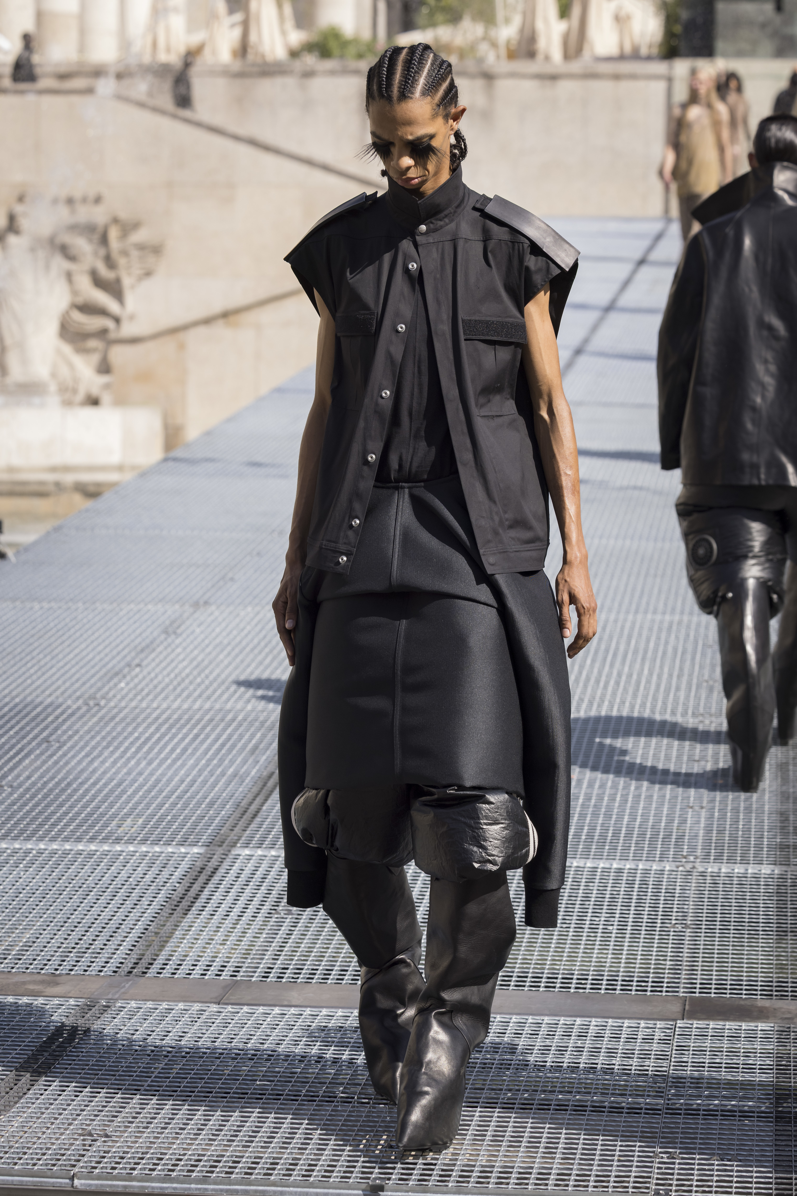 RICK OWENS 发布2027春夏男装系列