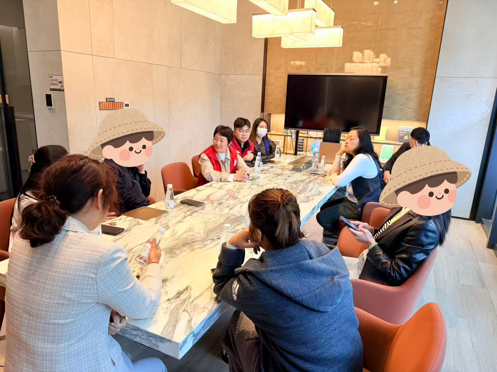 从“家门口”到“圆桌会”——富华社区 “吹哨报到”解噪音纠纷