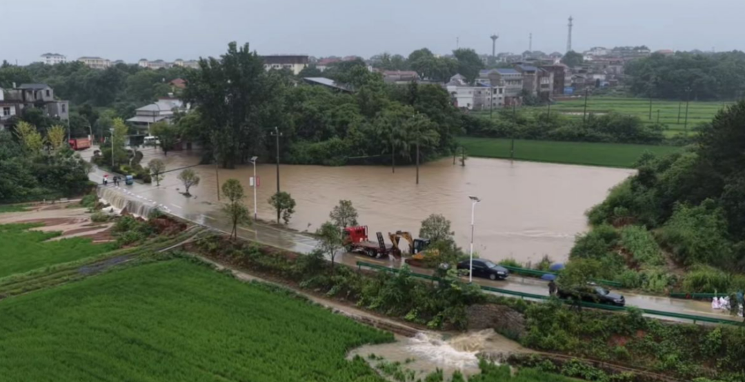 九江遭遇持续强降雨天气!风雨里看见最暖九江力量(图3)