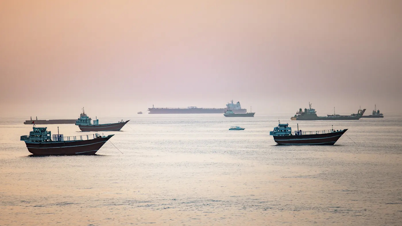 Over 400 Ships Await Passage Through the Strait of Hormuz