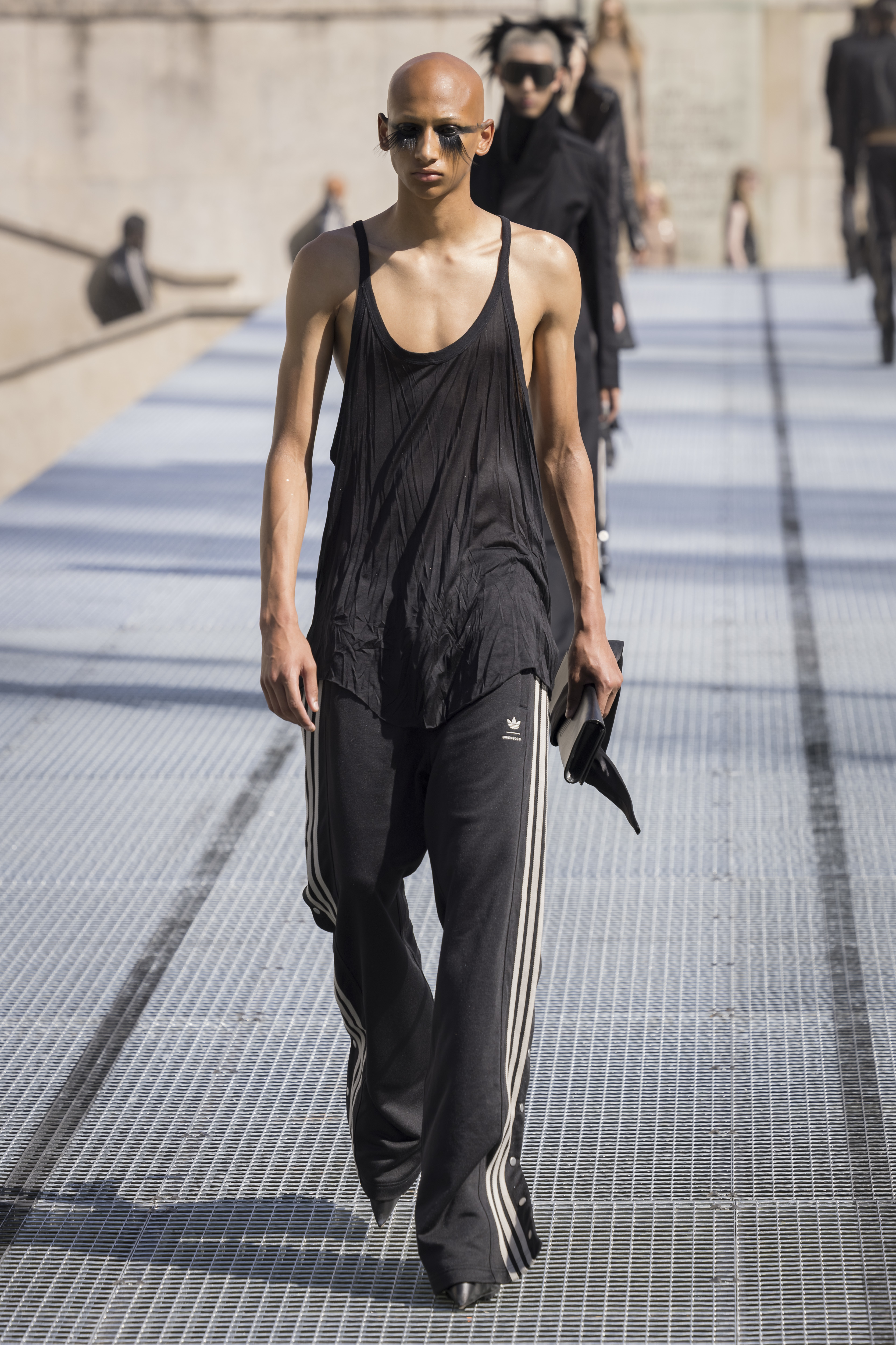 RICK OWENS 发布2027春夏男装系列