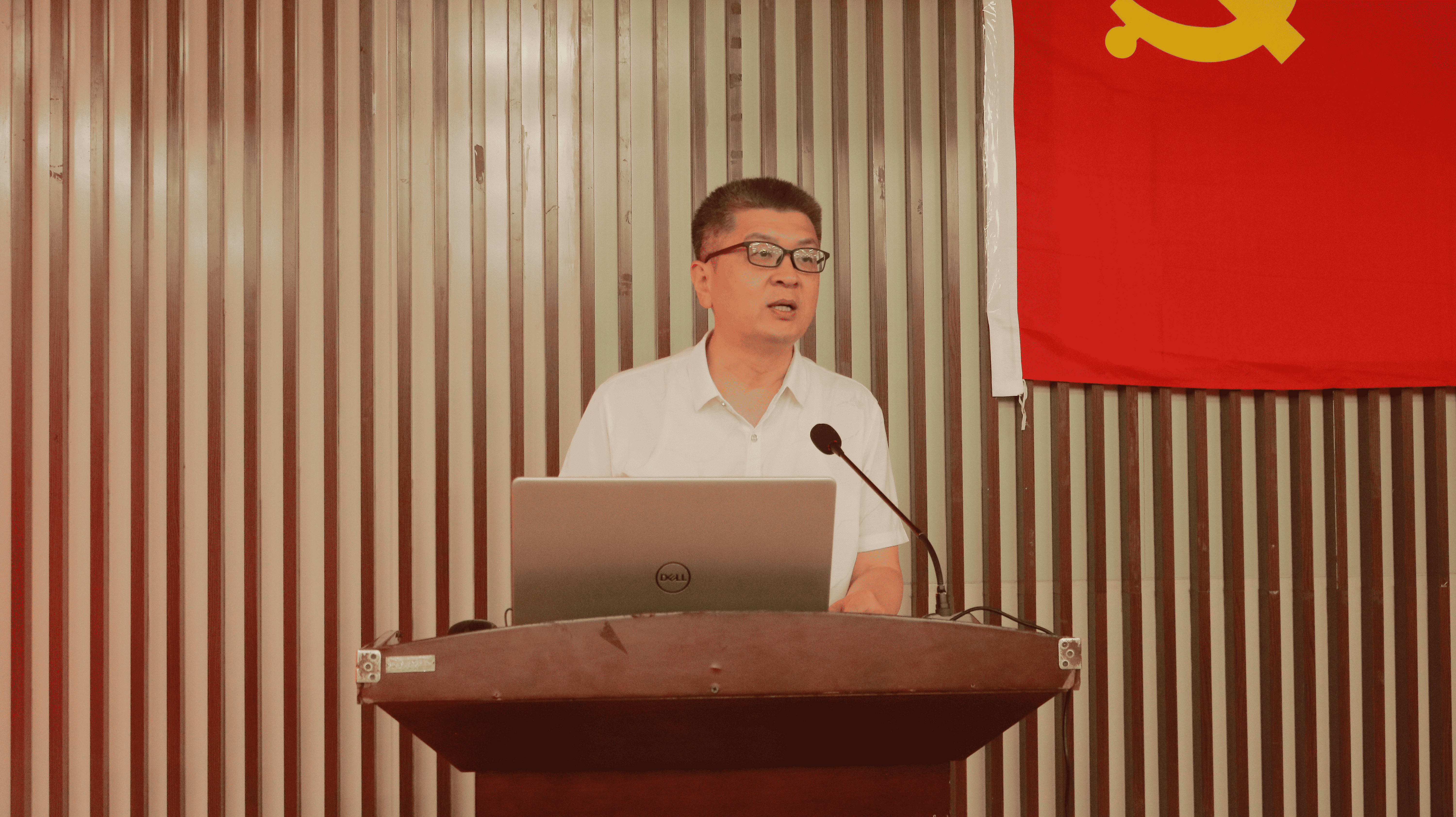 保护&middot;传承&middot;创新——青岛革命文物的时代价值与发展路径研讨会在青岛理工大学举办
