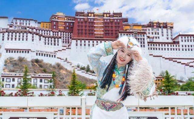 一个人在西藏玩了15天,总花费6735元,聊聊真实旅游感受