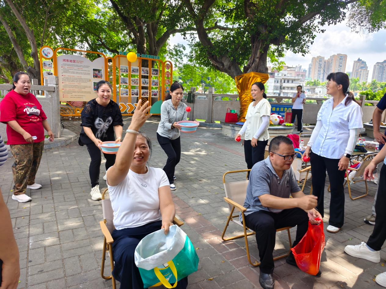 初心相伴,志愿同行——河东社区志愿者团建交流活动
