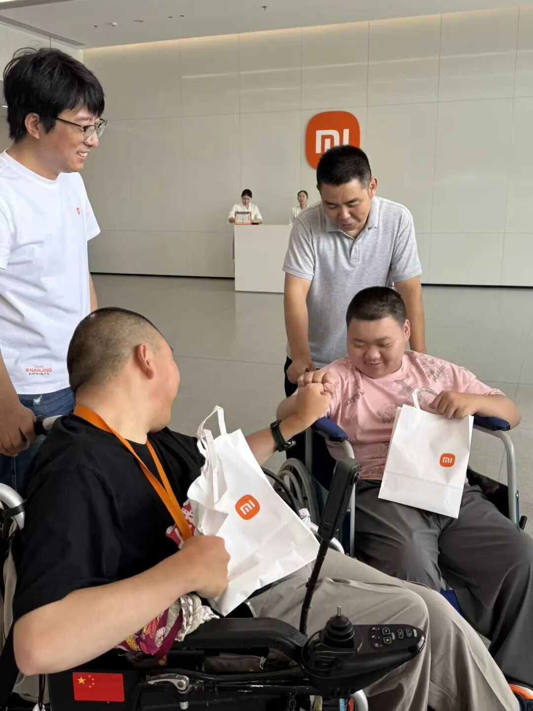 参观小米武汉智能家电工厂