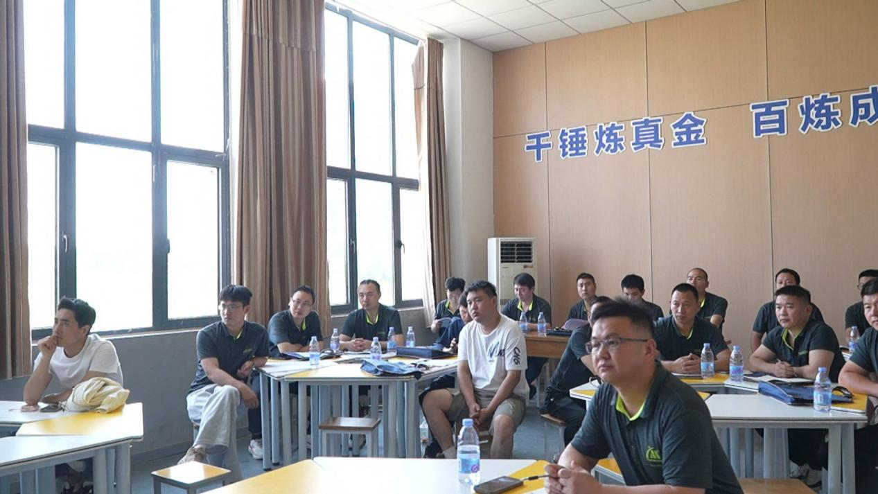 徐州睢宁“三方破壁”试验:重构县域产业工人培育逻辑