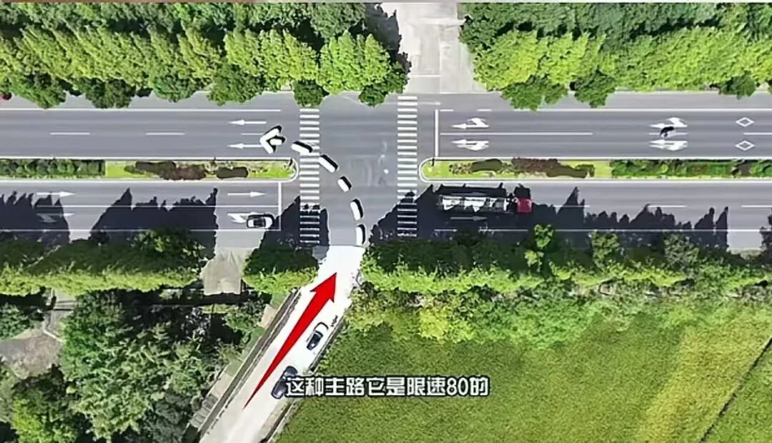 博主自行智驾测试突遭“物理外挂”,网友:懂得都懂