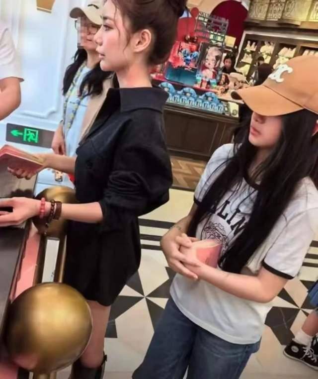 马筱梅善待前妻子女仍遭非议，分寸有度尊重汪小菲育儿理念