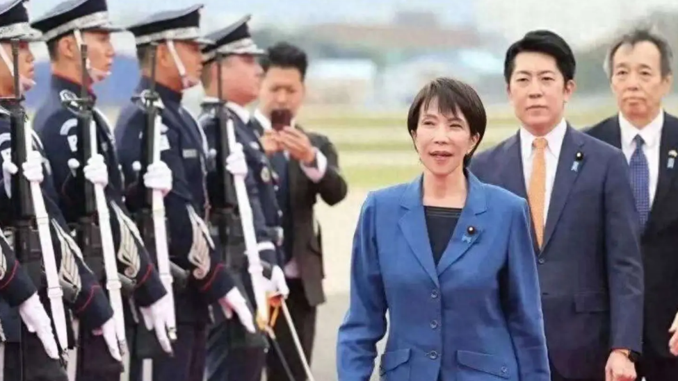 高市早苗政府将邻国塑造成“假想敌”的做法,本质上是将国内政治问题外部化,是一种错误路线。