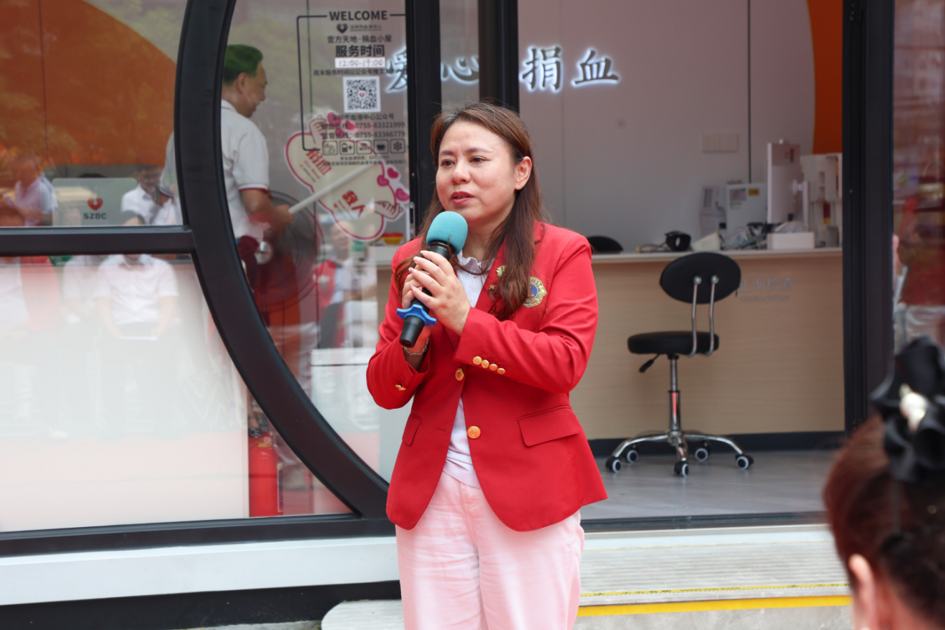 狮爱暖鹏城 热血筑生命——龙华壹方天地捐血屋正式揭牌
