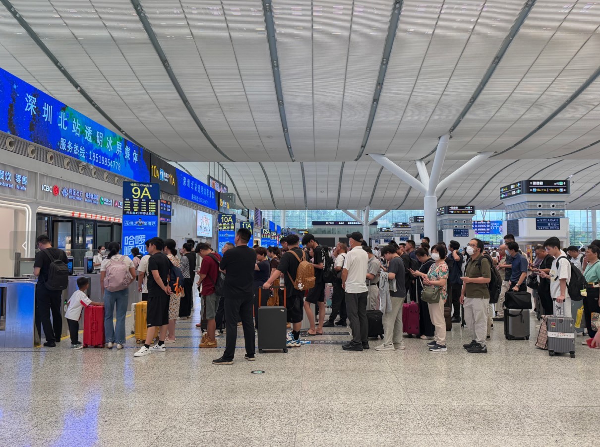 广深港高铁上半年跨境客流超1600万人次