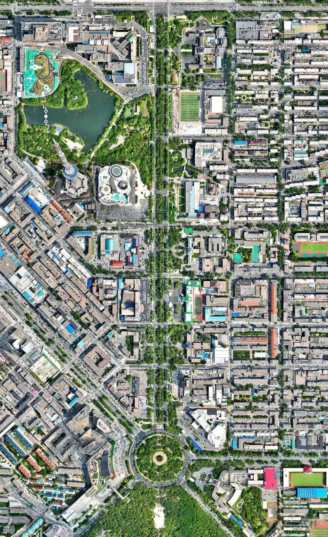 航拍新民大街全景。